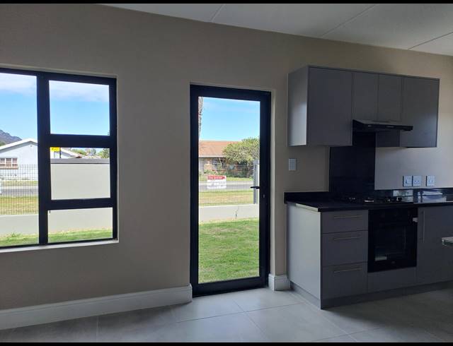 3 BEDROOM DUPLEX FOR SALE IN SEA BREEZE